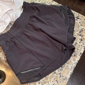 Lululemon Hotty hot shorts